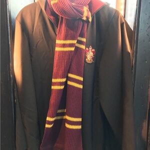 universal studios harry potter gryffindor scarf
